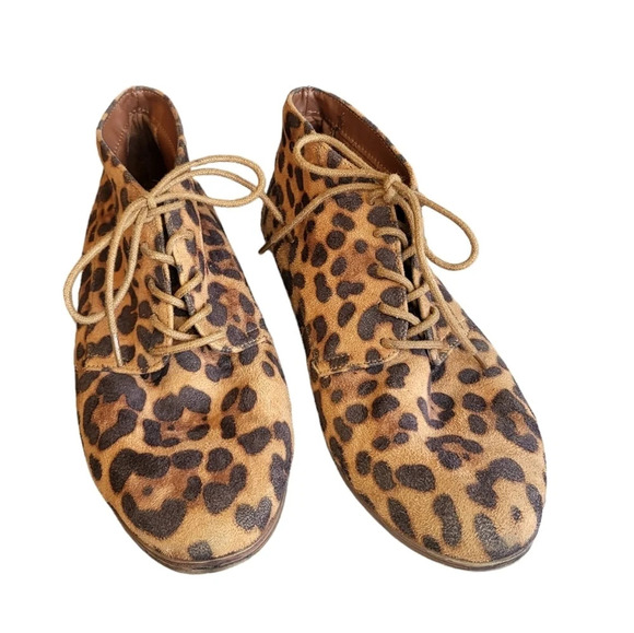 Dolce Vita Leopard Print Booties Womens 7.5 Lace Up Fall Desert Boots Bohemian - Picture 1 of 10